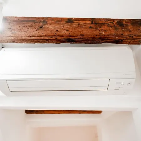 Lejlighed Nel Cuore Del Dei Musei - Design E Stile